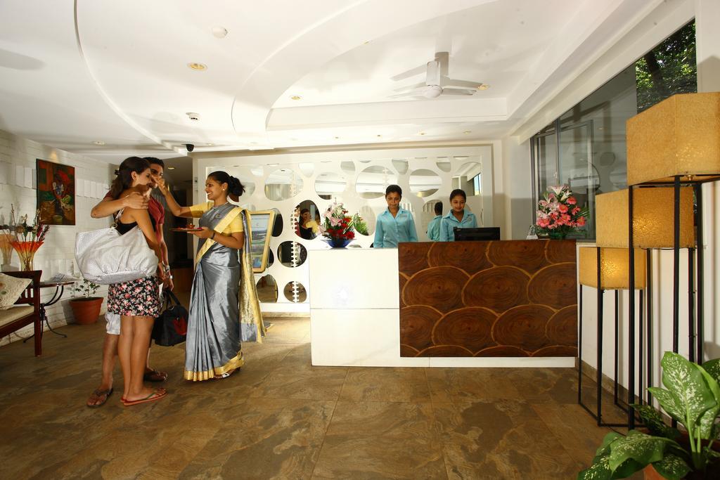 Calangute Towers - Am Hotel Kollection Exterior photo
