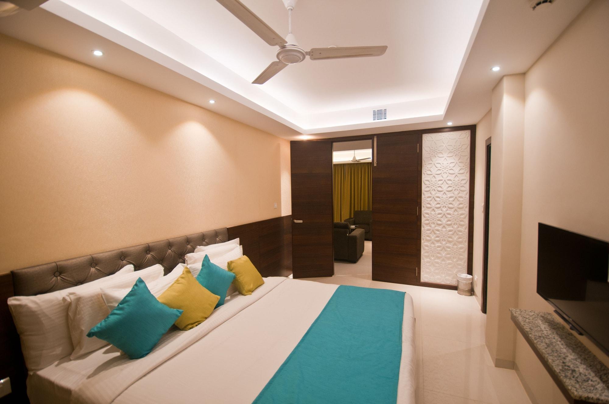 Calangute Towers - Am Hotel Kollection Exterior photo