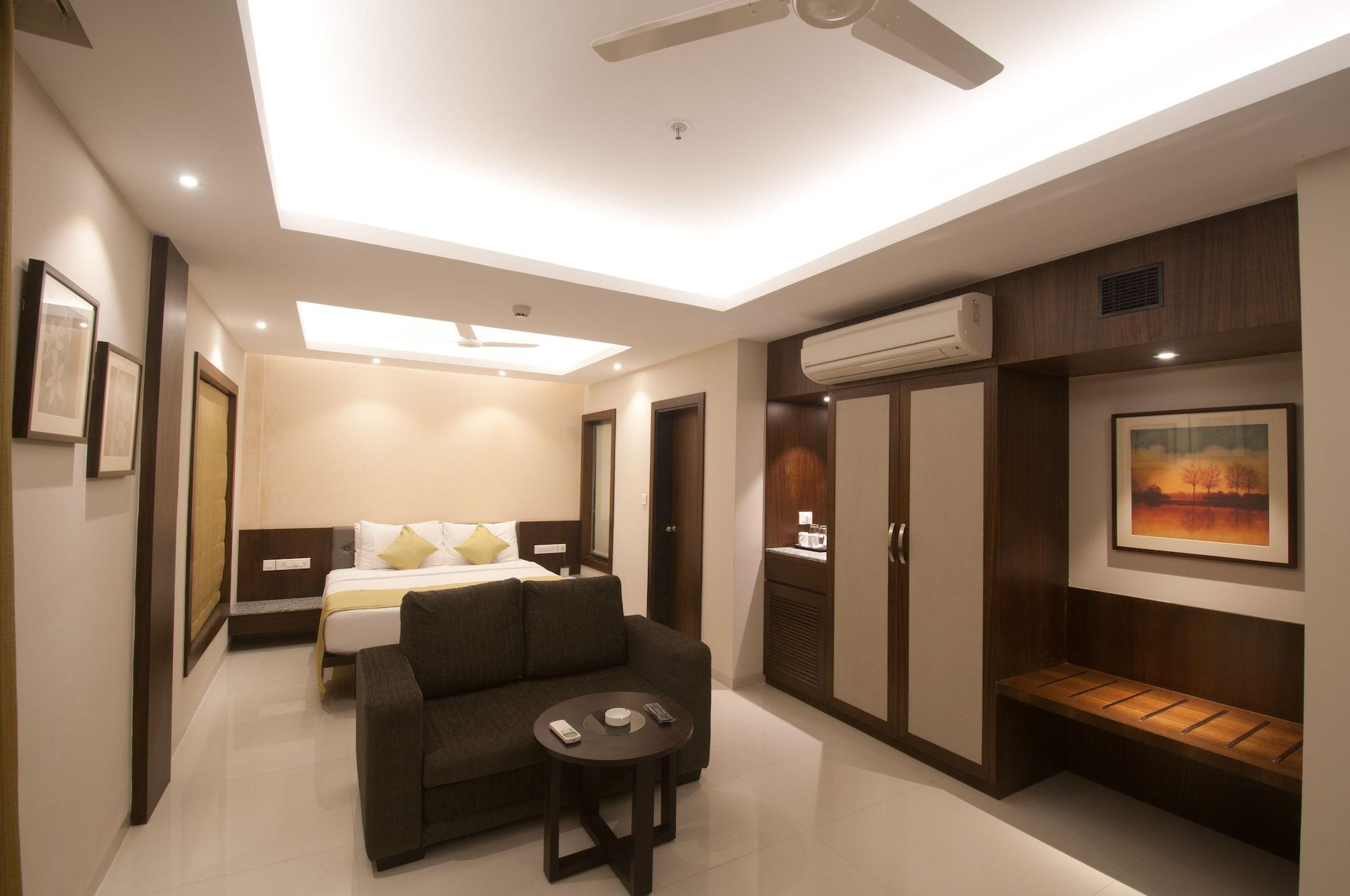 Calangute Towers - Am Hotel Kollection Exterior photo