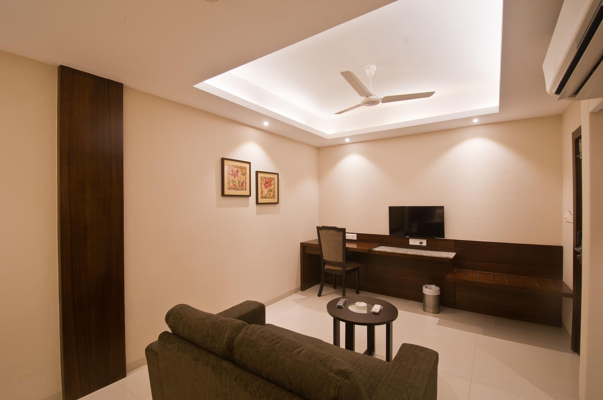 Calangute Towers - Am Hotel Kollection Exterior photo